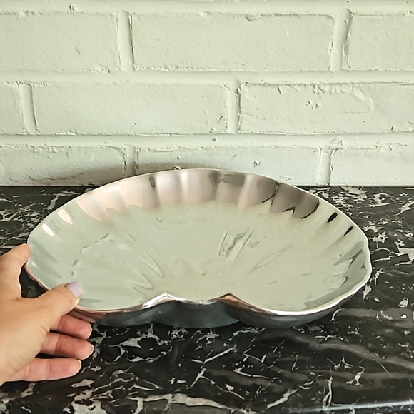 Wilton Co Silver Scalloped Shell Tray - Picture 3 of 6